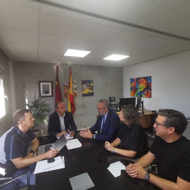 Las obras de mejora de la eficiencia energética del IES Poeta Julián Andúgar comenzarán en abril de 2025