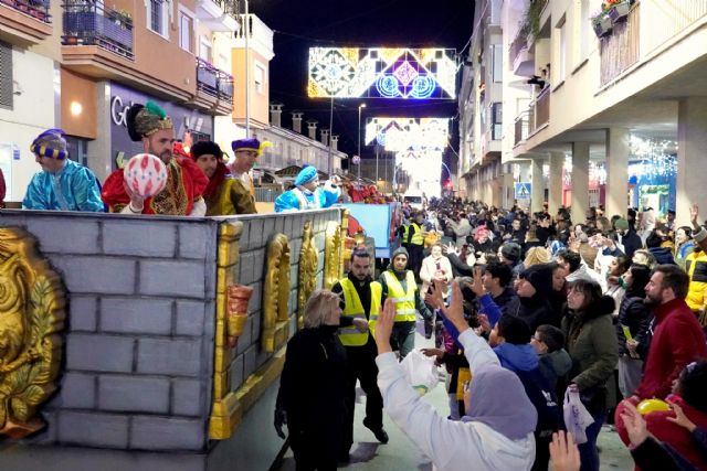 Santomera celebrará su cabalgata de Reyes Magos con el reparto de 6.000 balones y 4.000 juguetes