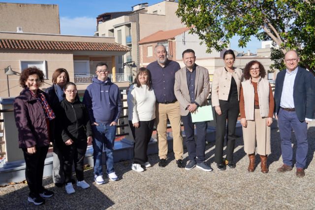 Santomera impulsa la inclusión laboral de personas con discapacidad con un convenio junto a ASSIDO