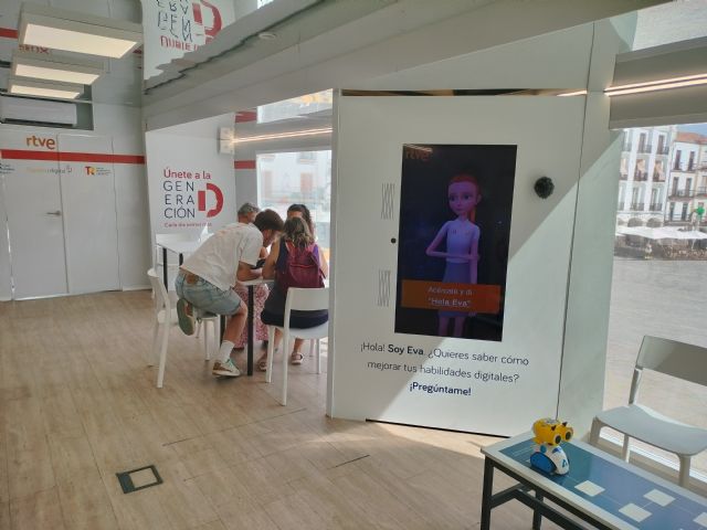 La campaña 'Generación D' llega a Santomera para ayudar a la ciudadanía a mejorar sus habilidades digitales