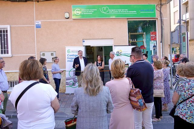 La Junta Local de la Asociación Española contra el Cáncer de Santomera abre su sede en el municipio