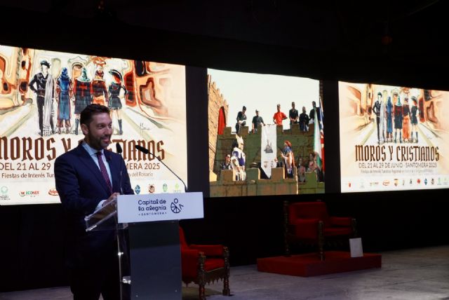 El pregón de Juan Francisco Martínez da el pistoletazo de salida a las fiestas de Moros y Cristianos