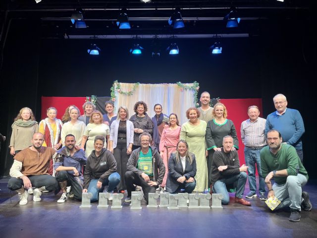 'Atraco a las tres', gran vencedora del IX Certamen de Teatro de Santomera