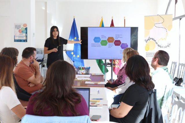 Santomera impulsa el emprendimiento sostenible y la innovación local con las jornadas 'Santomera Idea'