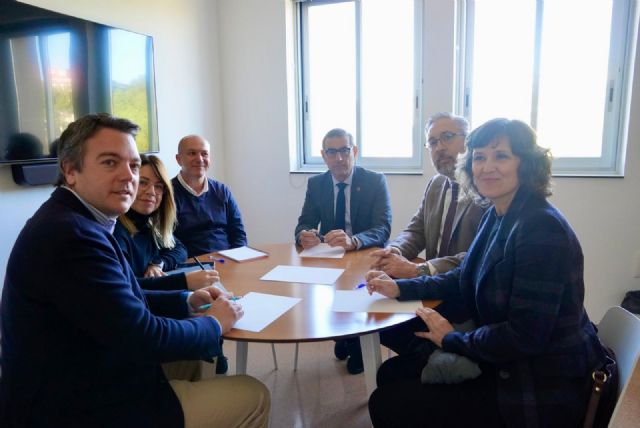 El Ayuntamiento de Santomera firma un convenio con la Universidad de Murcia para la realización de un Plan de Movilidad en el municipio