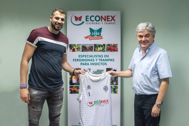 ECONEX, patrocinador del equipo de primera división masculina regional Club Baloncesto Santomera